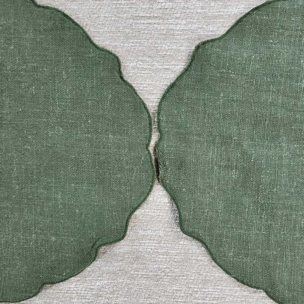 VTG Williams Sonoma Linen Placemats Sage Green Scalloped Edge Oval Set of 4